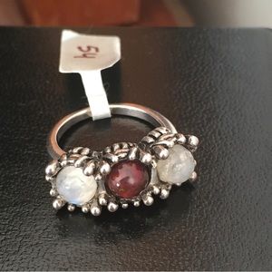 Sterling silver .925 ring, moonstone and red opal by Shop Dixi